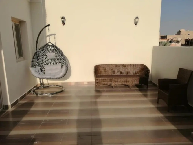 3 Bedrooms Apartment