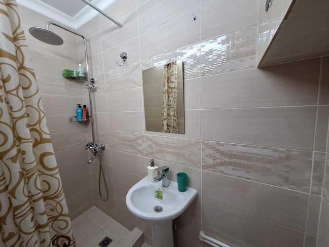 Фотография номера квартиры Rooms Apartments (Румс Апартментс) на улице Акопянца