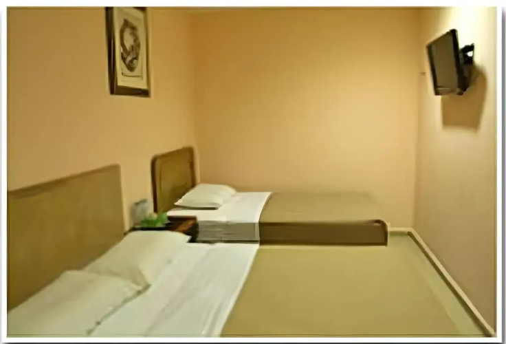Hotel Reko Inn