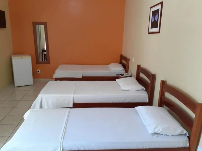 Standard Triple room