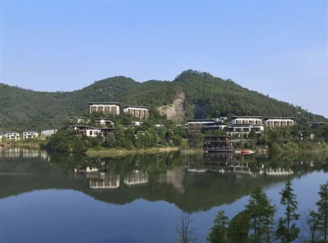 Superior Double room with lake view