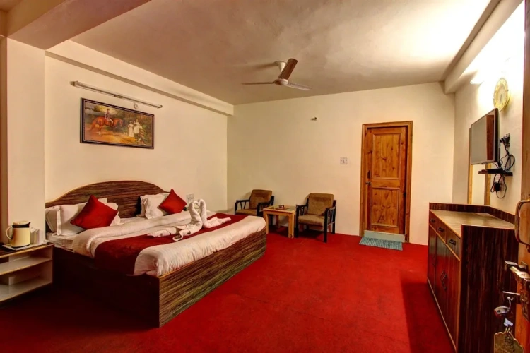 Family Suite with mountain view