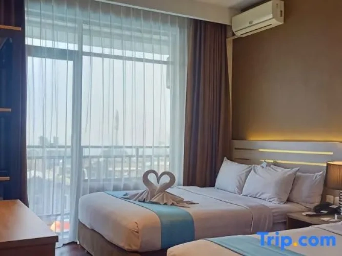 Superior Quadruple room
