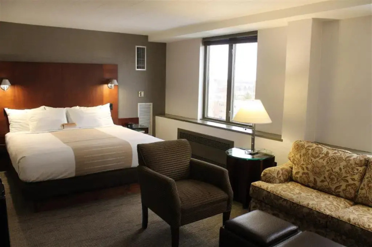 Kellogg Hotel & Conference Center