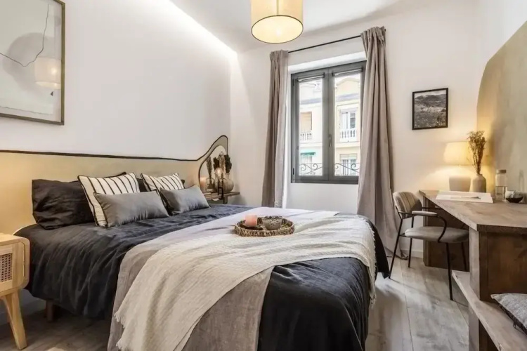 Appy - 1 Bedroom in Trafalgar