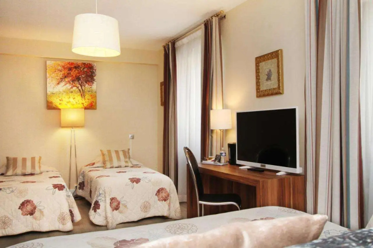 Hotel la Réserve