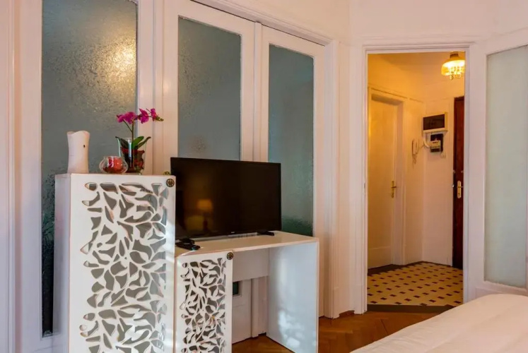 Cn2i Luxury Accommodation City Center 1