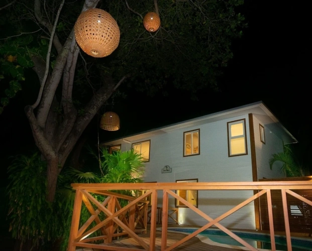 2 Bedrooms Cottage