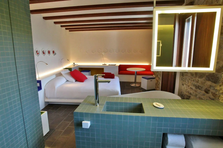 La Demba Art-Hotel & Restaurant