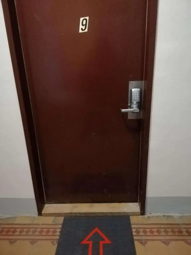 Max Out Apartment