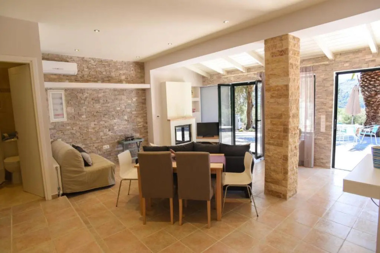 Villa Angelo ΙΙ
