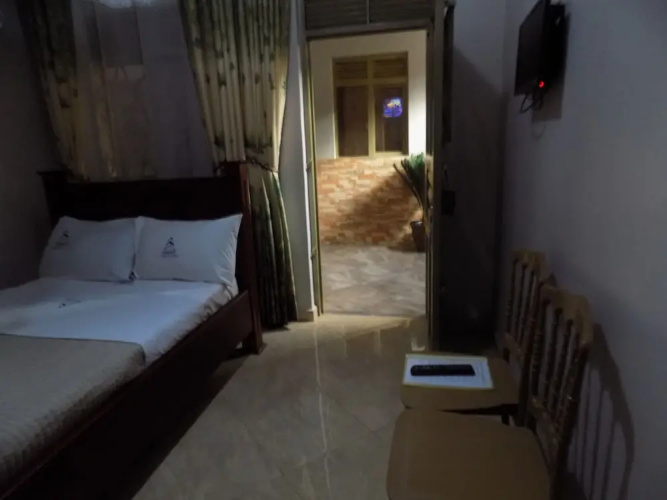 Elegant Motel