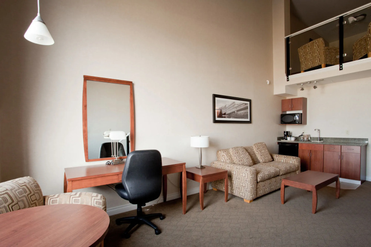 Sandman Hotels & Suites Calgary West