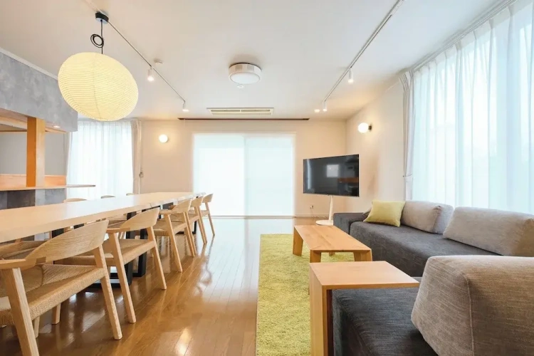 4 Bedrooms Comfort Cottage