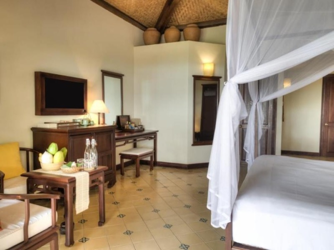 Standard room with balcony and with garden view