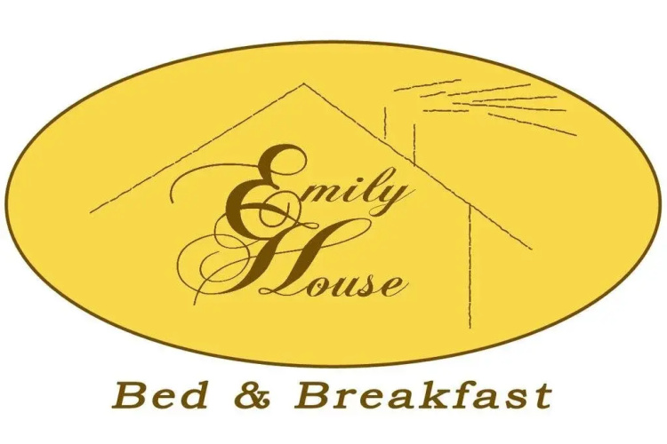 EmilyHouse - Bed  Breakfast