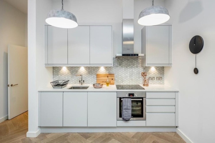 2 Bedrooms Apartment