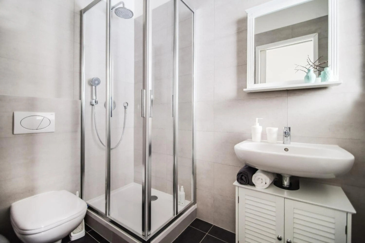 Trendy Local Apartment