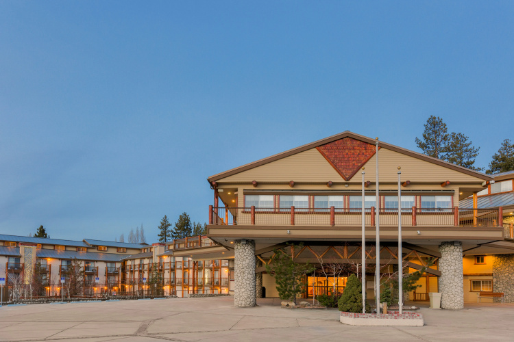 Holiday Inn Resort The Lodge at Big Bear Lake photo 27