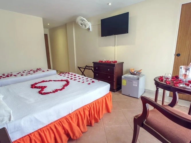 Standard Triple room