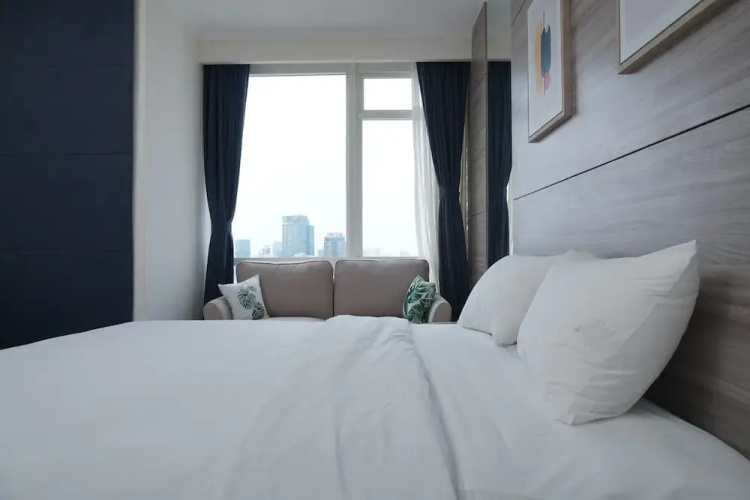 Cozy and Tranquil Studio Menteng Park Apartment