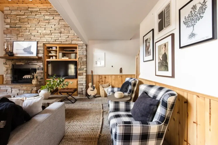 Summit Cabin 1 - Jumper
