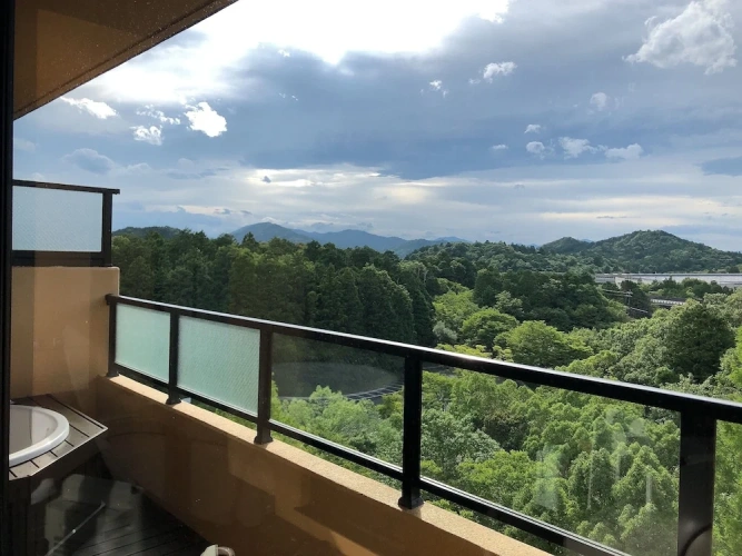 Standard Twin room with balcony