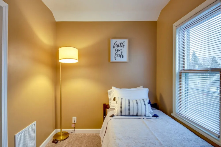 Pet-friendly Cottage: 8 Mi to Paul Bunyan Land!