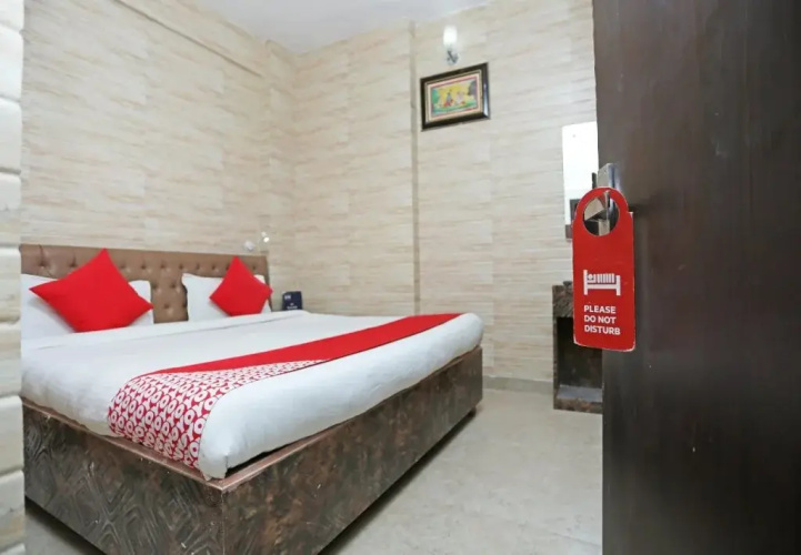 Comfort Inn By OYO Rooms