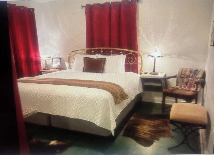 Deluxe Single room