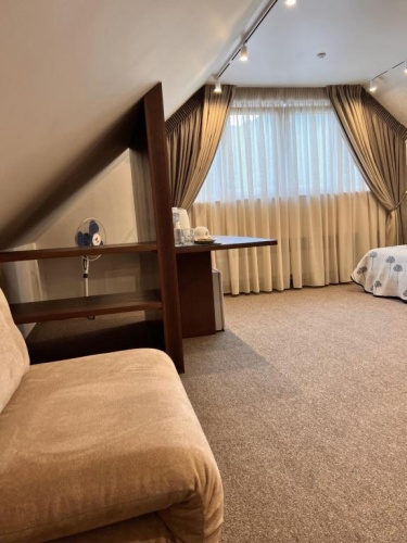 Standard Triple Attic room