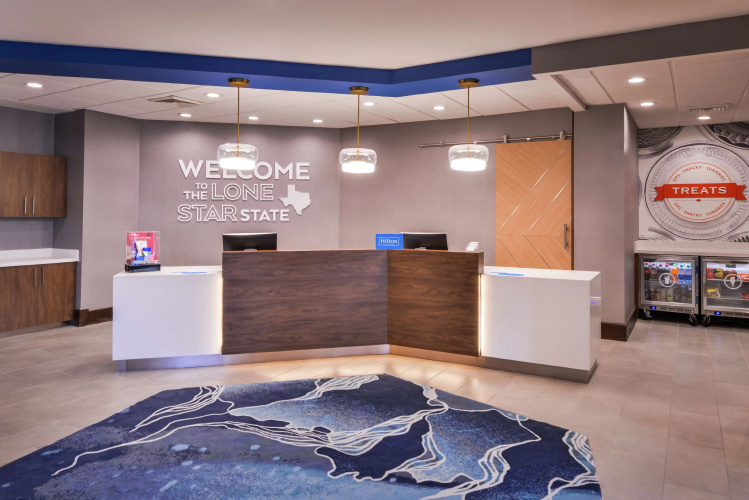 Hampton Inn & Suites Legacy Park-Frisco