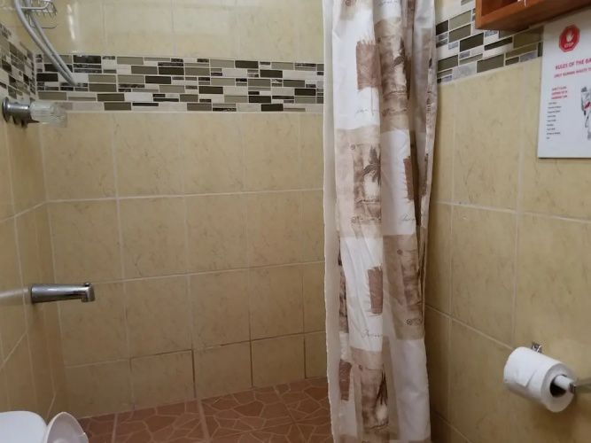 Canuck Cottage Studio Apartment