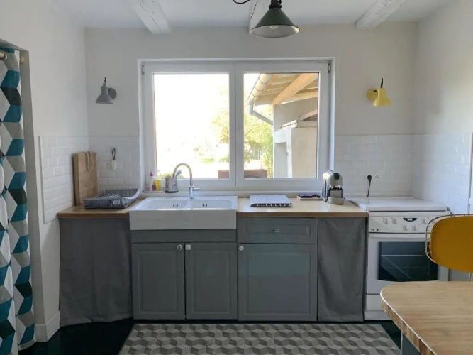 2 Bedrooms Cottage
