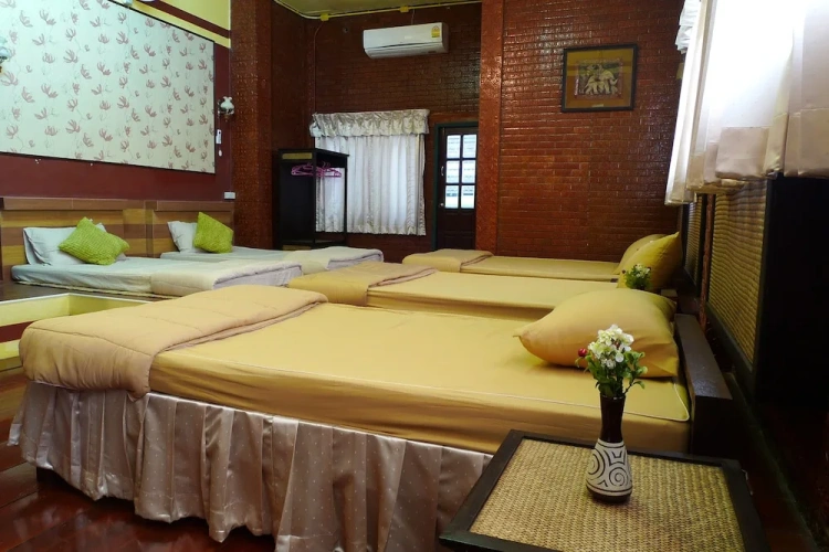 Standard Single room
