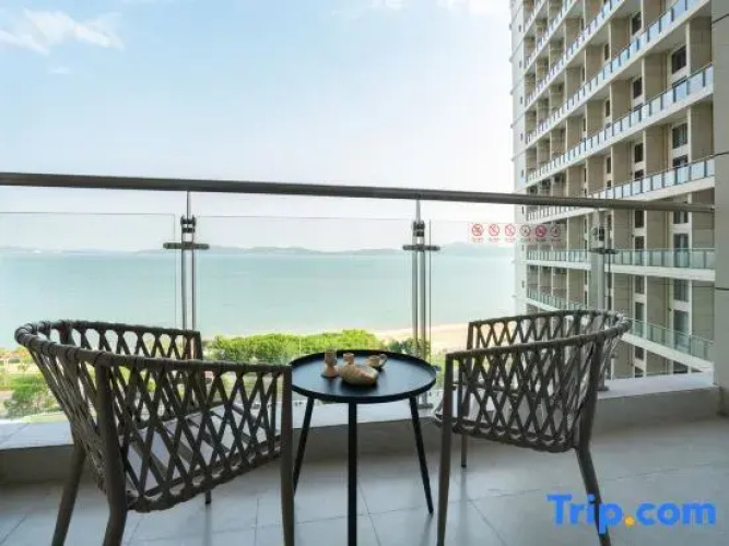 Xiaocheng International Apartment Hotel