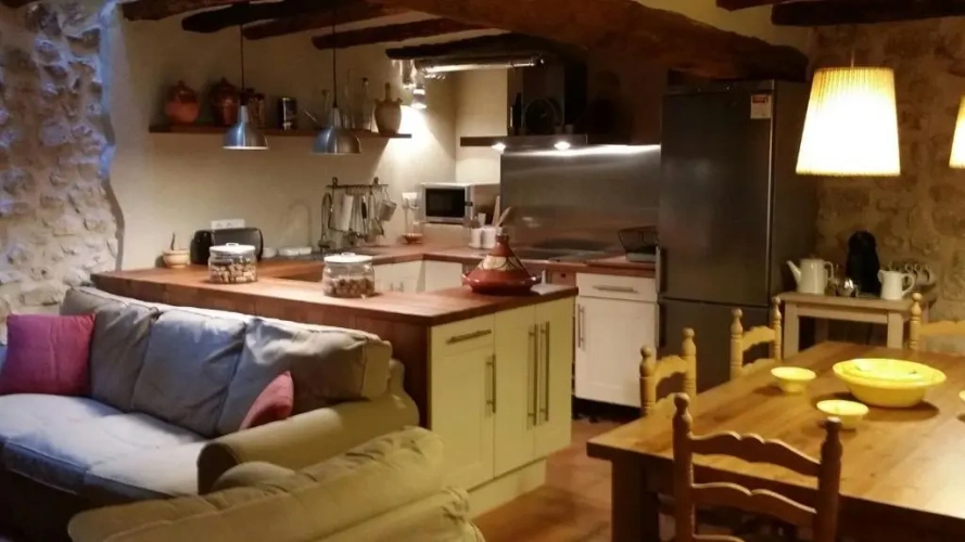 3 Bedrooms Cottage