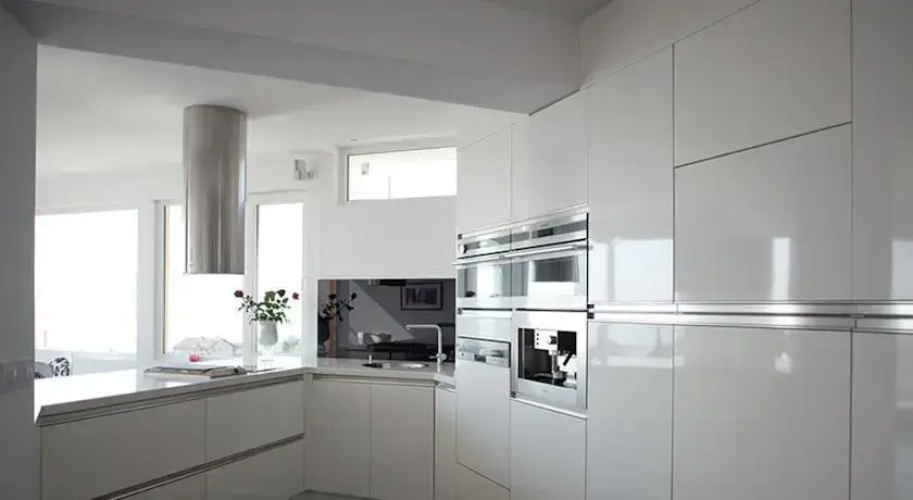 Marine Apartment