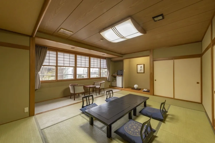 Comfort room
