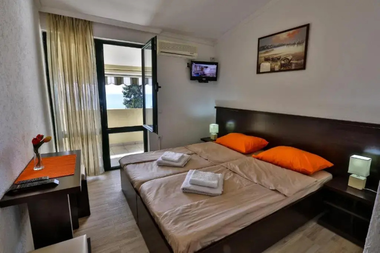 Hotel ADRIANA
