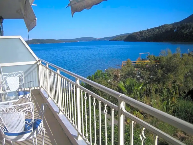 Nydri Beach Hotel