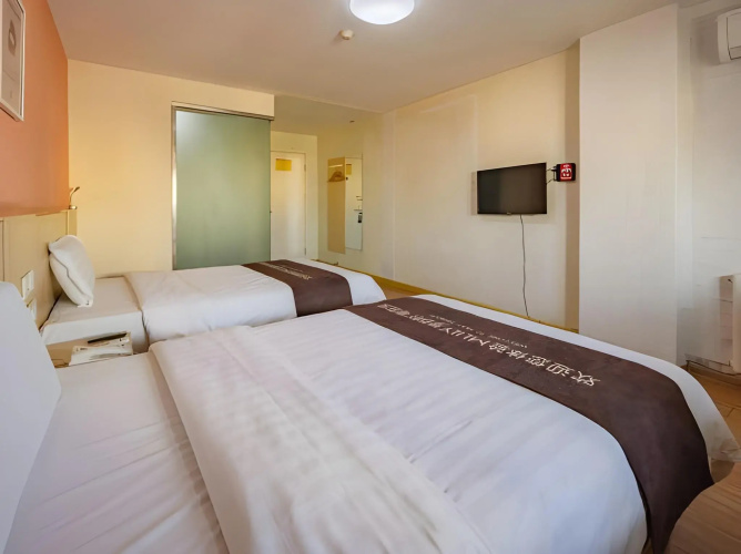 7 Days Inn