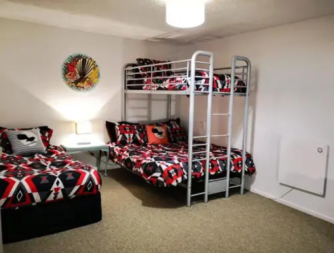 Park to Mountains Apartment