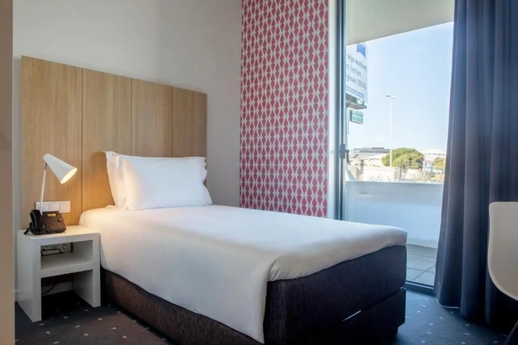 Stay Single room