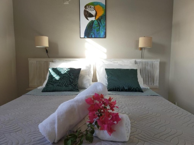 1 Bedroom Bungalow