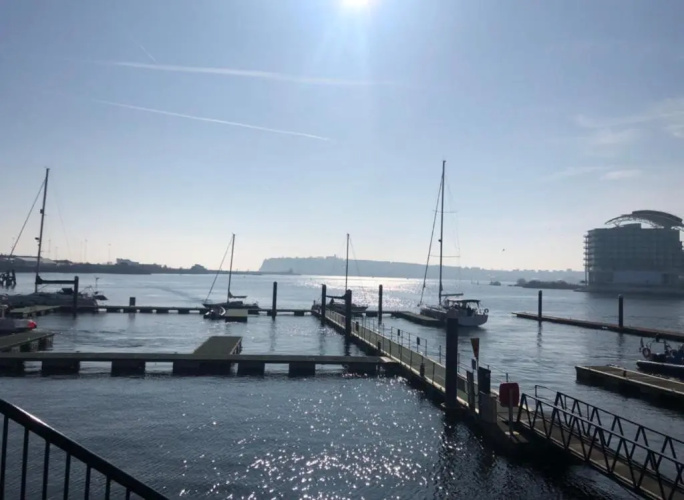 Quayside Apartment in Cardiff Bay