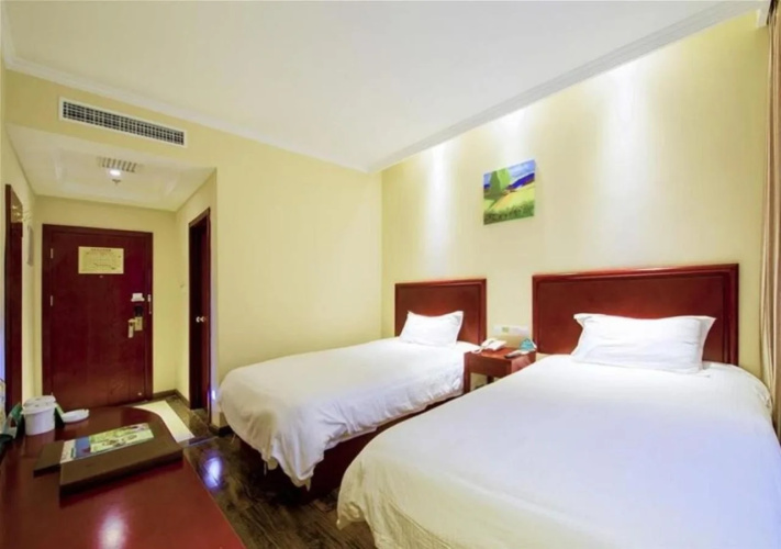 GreenTreen Inn Beijing Tiantan South Gate Express Hotel