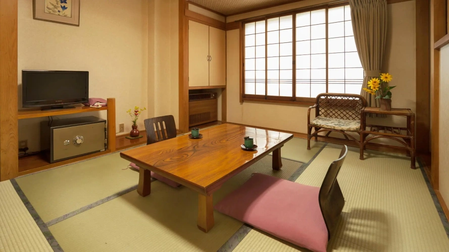 Economy room