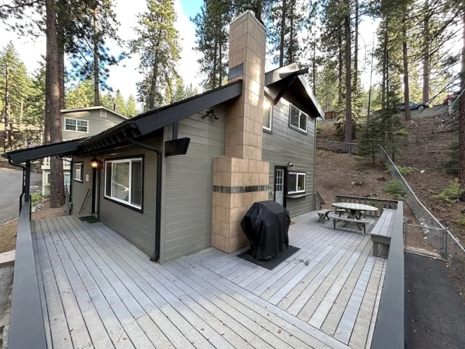 4 Bedrooms Cottage