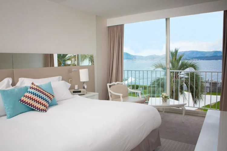 Classic Double room with sea view